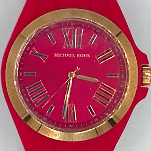 NWOT Michael Kors Women’’s Dark Rose Watch With Rubber Wristband - Picture 1 of 14